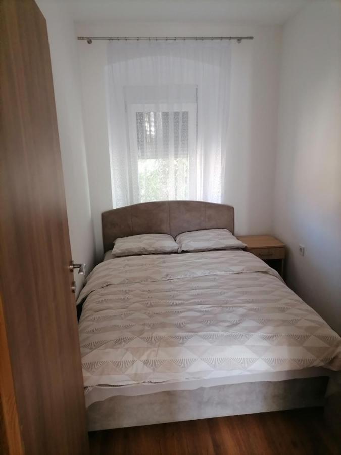 Apartmani 15 采蒂涅 外观 照片