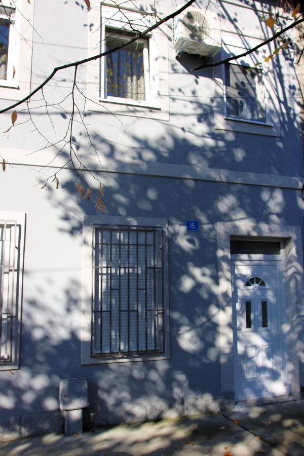 Apartmani 15 采蒂涅 外观 照片